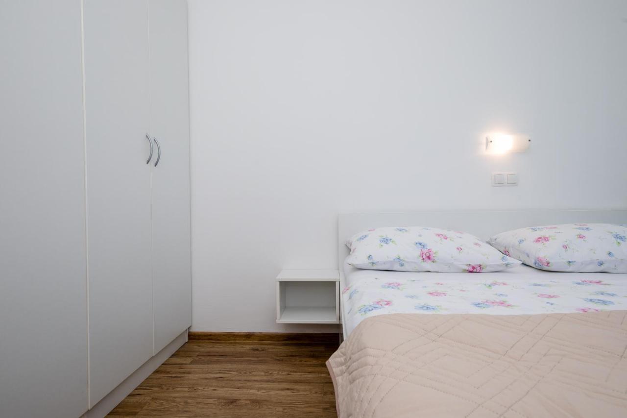 Zeljko Apartmani Lopar Zewnętrze zdjęcie